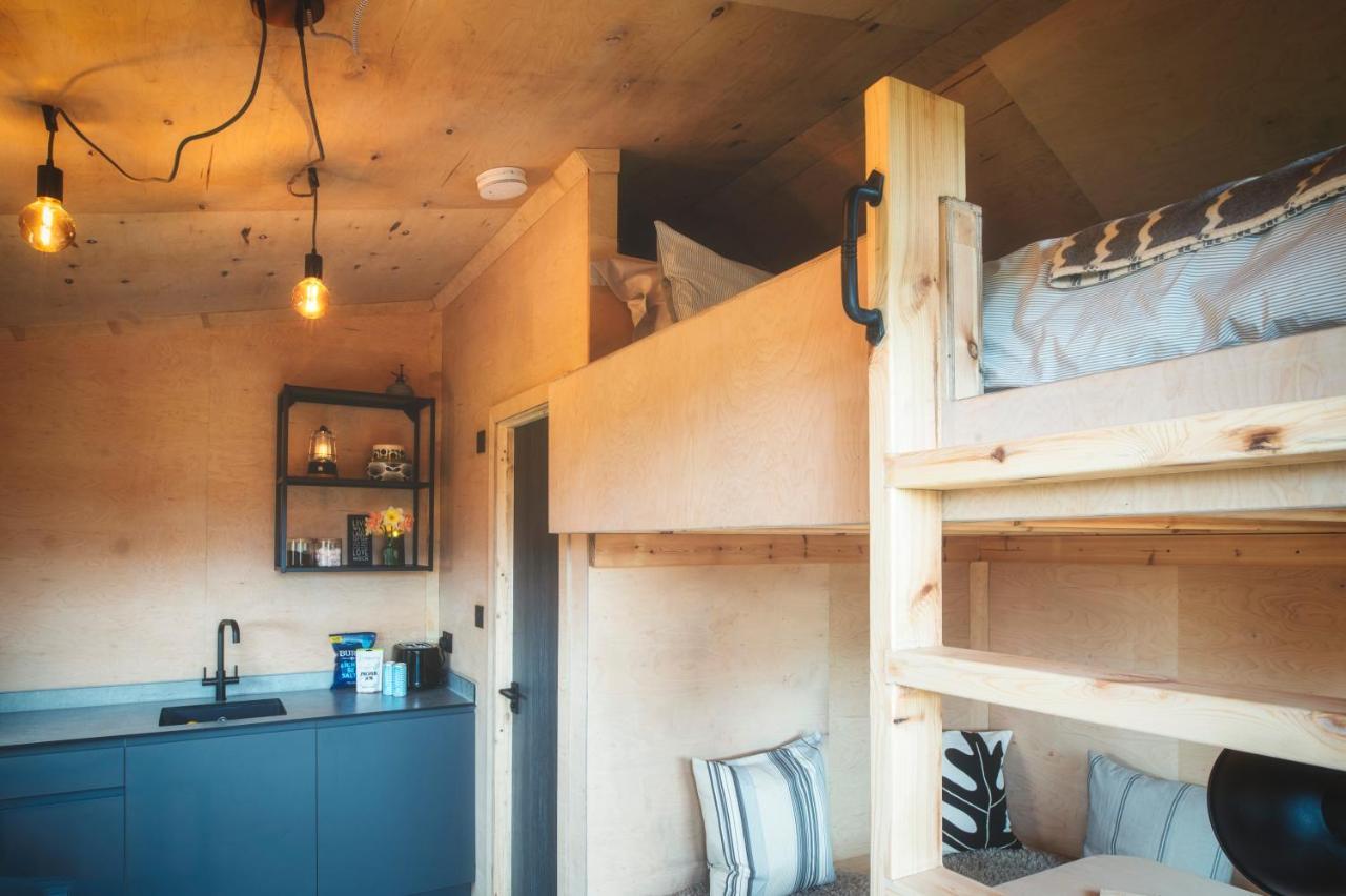 Luxury Glamping Cabin With Outdoor Bath On Cornish Flower Farm Τρούρο Εξωτερικό φωτογραφία