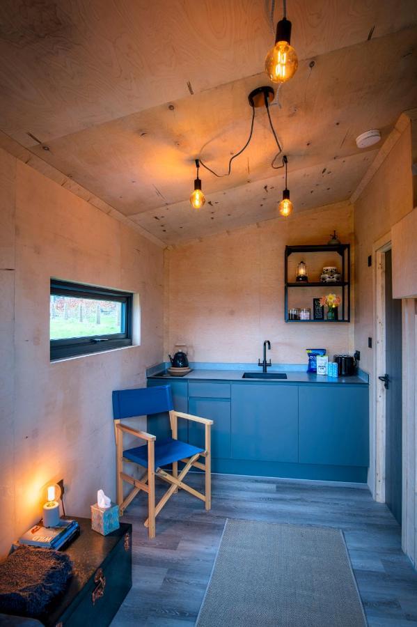 Luxury Glamping Cabin With Outdoor Bath On Cornish Flower Farm Τρούρο Εξωτερικό φωτογραφία