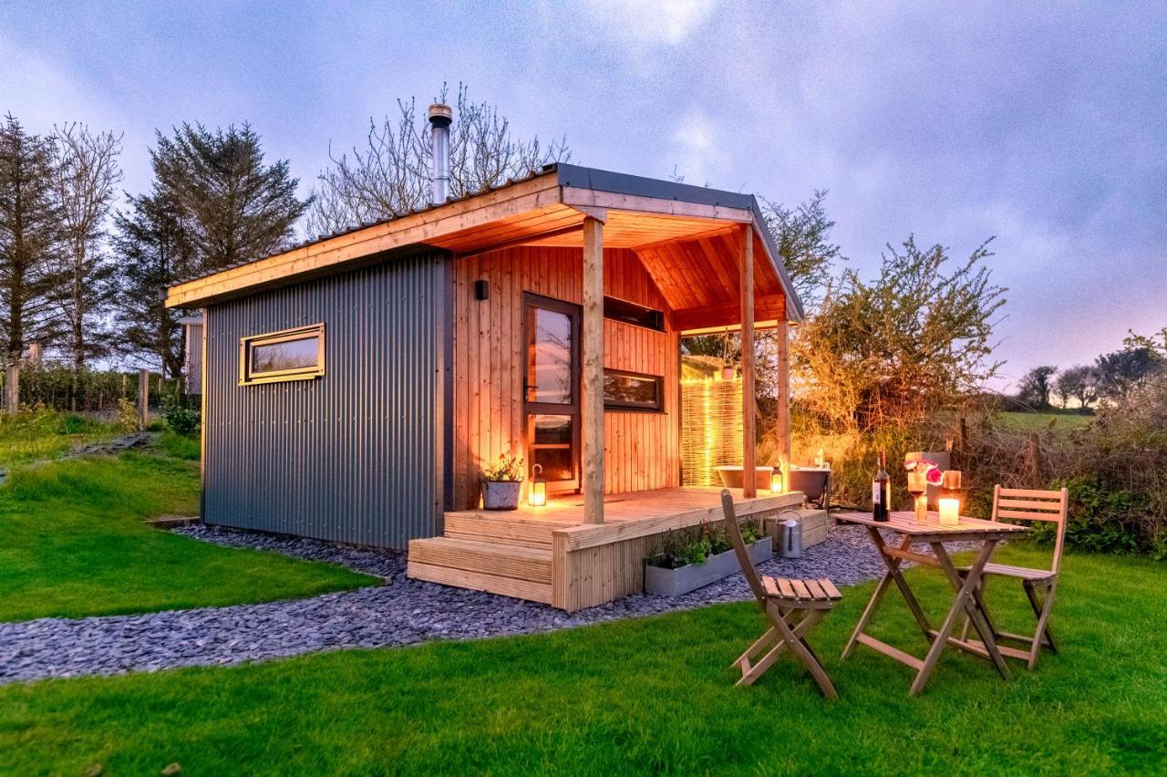 Luxury Glamping Cabin With Outdoor Bath On Cornish Flower Farm Τρούρο Εξωτερικό φωτογραφία