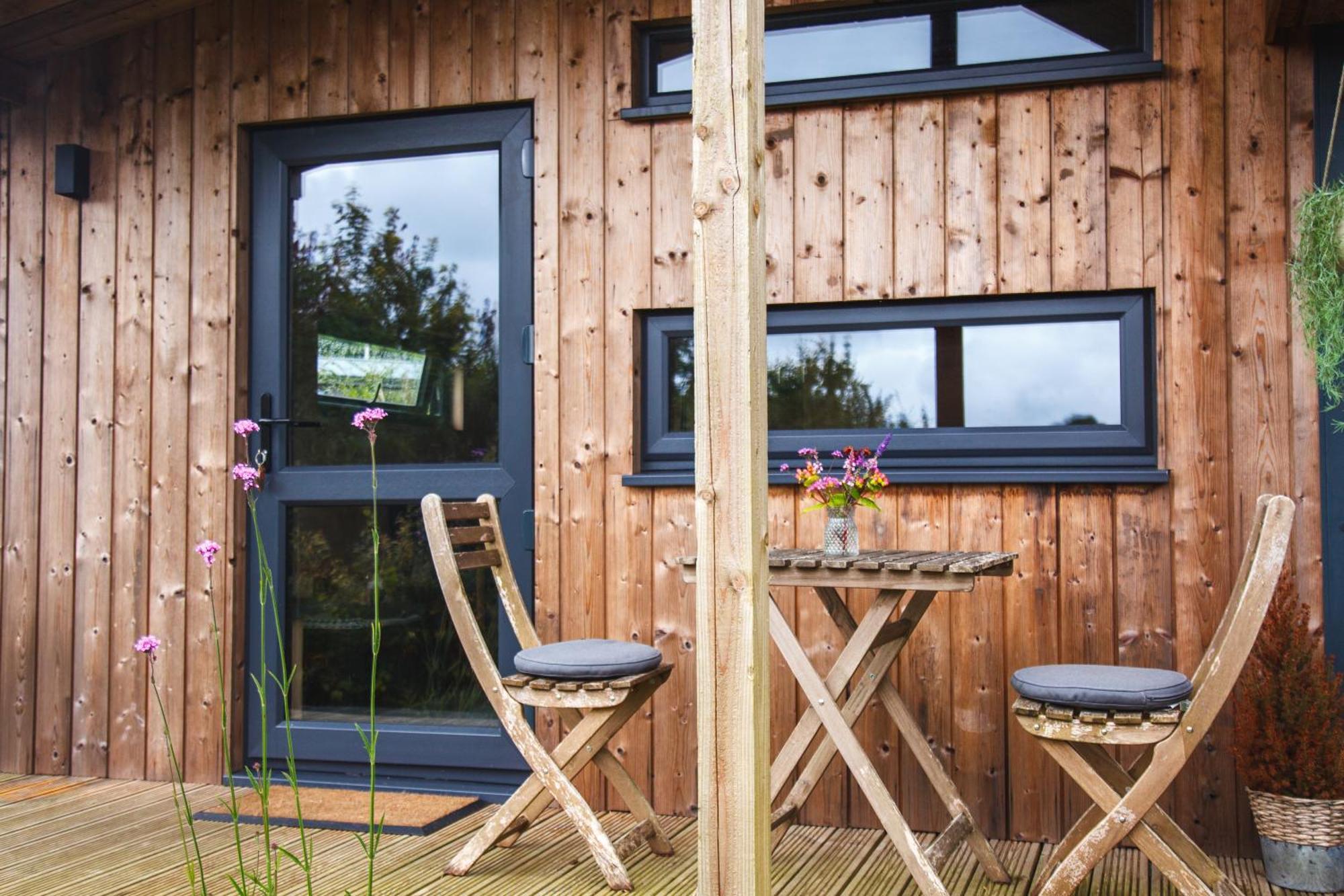Luxury Glamping Cabin With Outdoor Bath On Cornish Flower Farm Τρούρο Εξωτερικό φωτογραφία